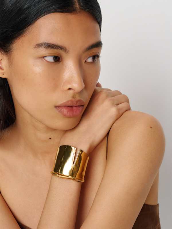 Gertrude Cuff - Gold With Pave Slit